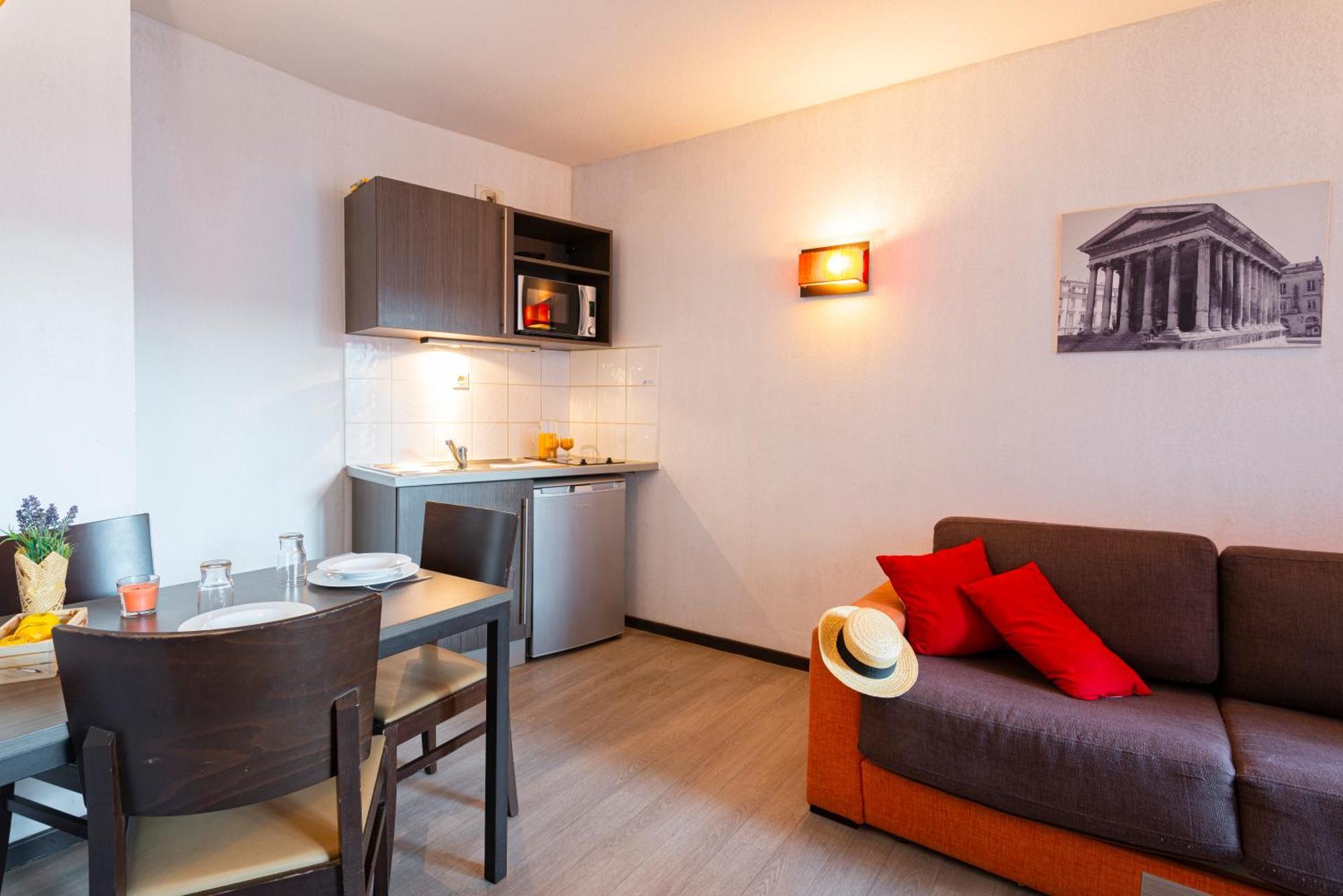 Comfort Aparthotel Nimes Centre Kültér fotó