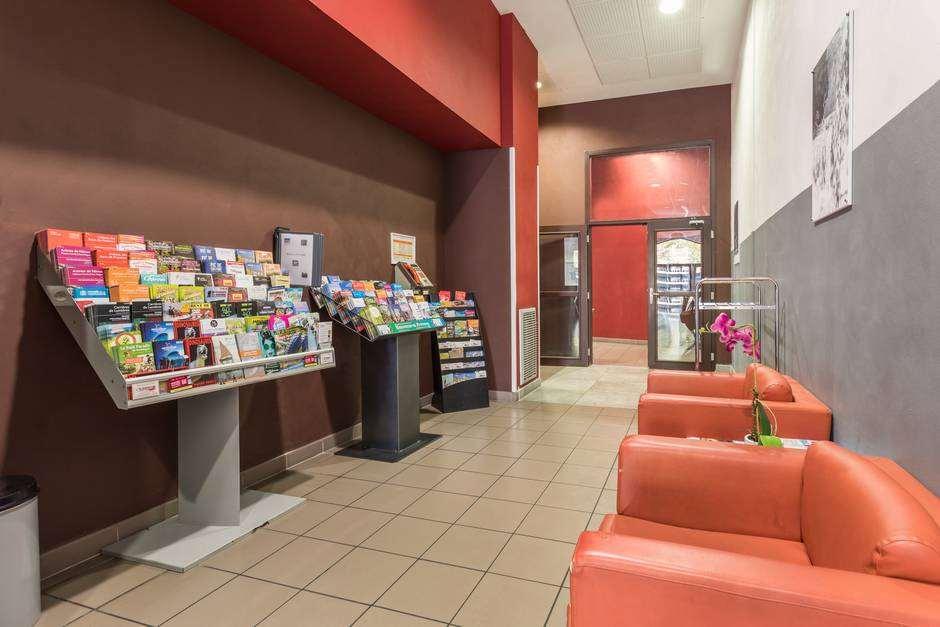 Comfort Aparthotel Nimes Centre Beltér fotó